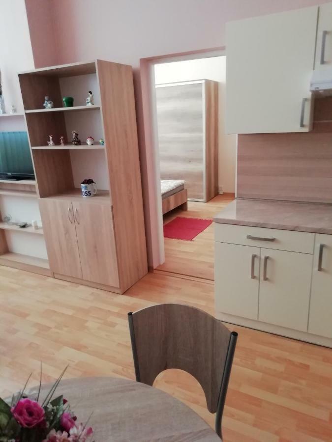 Apartman Lux Prešov Екстериор снимка
